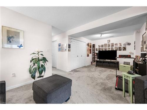 115 Park Street, Ridgeway, ON - Indoor Photo Showing Living Room