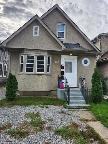 Lower-28 1/2 Division Street, St. Catharines, ON - Outdoor With Facade