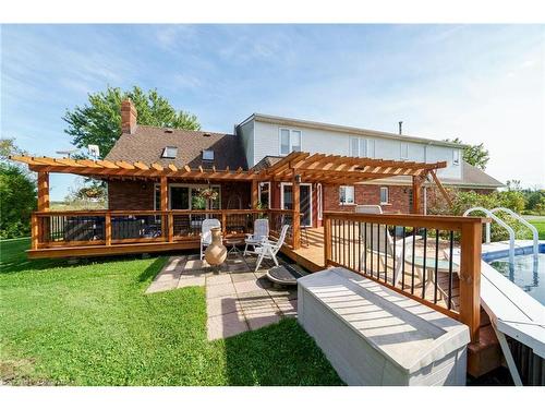 1040 Caistor Centre Road, West Lincoln, ON - Outdoor With Deck Patio Veranda With Exterior