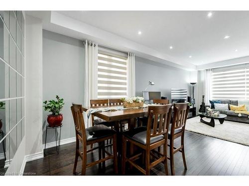 22 Selsdon Street, Brampton, ON - Indoor Photo Showing Dining Room