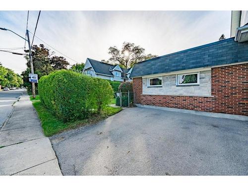 2 Chedoke Avenue, Hamilton, ON 