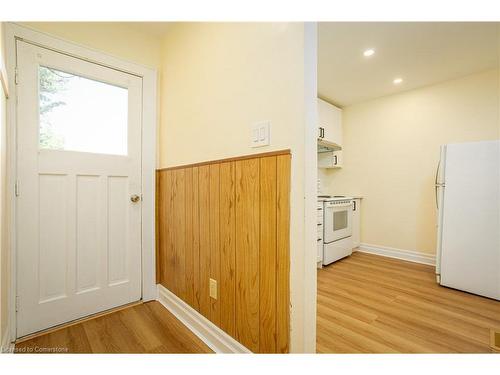 48 East 18Th Street, Hamilton, ON - Indoor Photo Showing Other Room