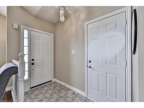 2911 Darien Road, Burlington, ON - Indoor Photo Showing Other Room