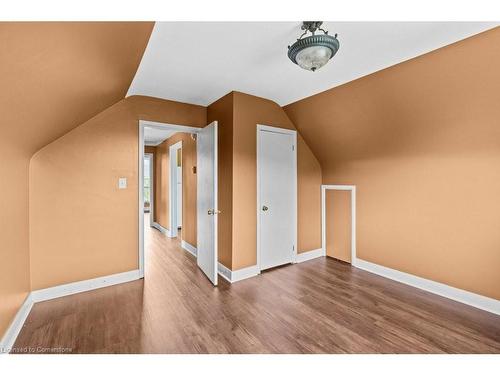 40 Facer Street, St. Catharines, ON - Indoor Photo Showing Other Room