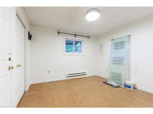 48 Guise Street E, Hamilton, ON - Indoor Photo Showing Other Room