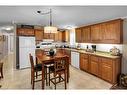 136-3033 Townline Road, Stevensville, ON  - Indoor Photo Showing Kitchen 