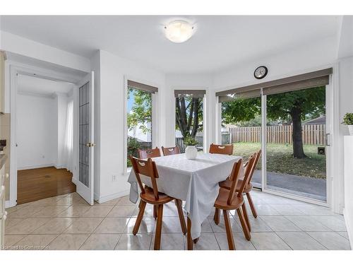 600 Upper Horning Road, Hamilton, ON - Indoor Photo Showing Dining Room