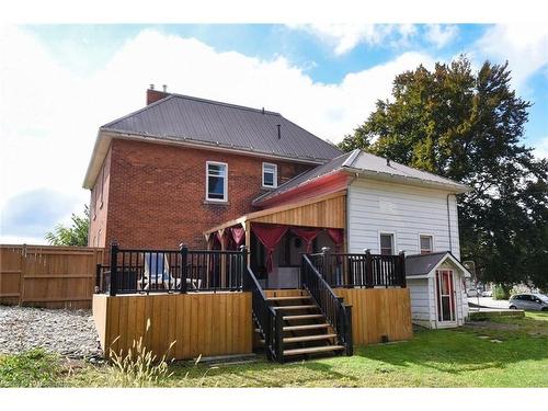 8 Talbot Street W, Cayuga, ON - Outdoor