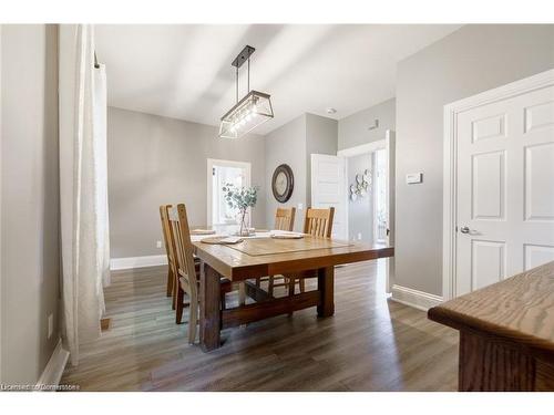 8 Talbot Street W, Cayuga, ON - Indoor Photo Showing Dining Room