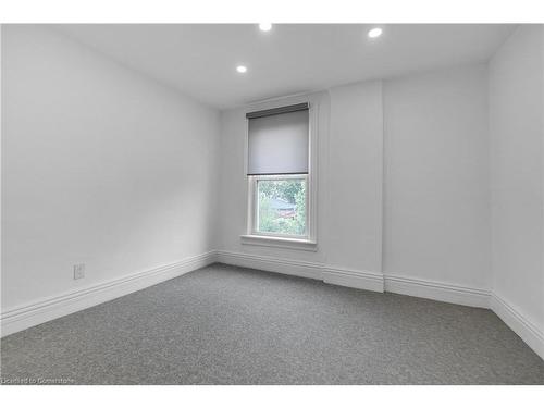 143 Ferrie Street E, Hamilton, ON - Indoor Photo Showing Other Room