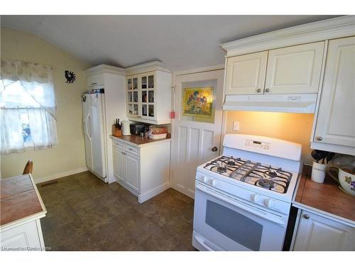 106 Forest Street W, Dunnville, ON - Indoor Photo Showing Kitchen