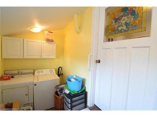 106 Forest Street W, Dunnville, ON - Indoor Photo Showing Laundry Room