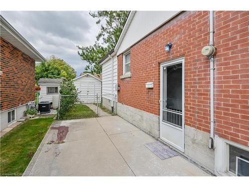 Upper-330 East 17Th Street, Hamilton, ON - Outdoor With Exterior