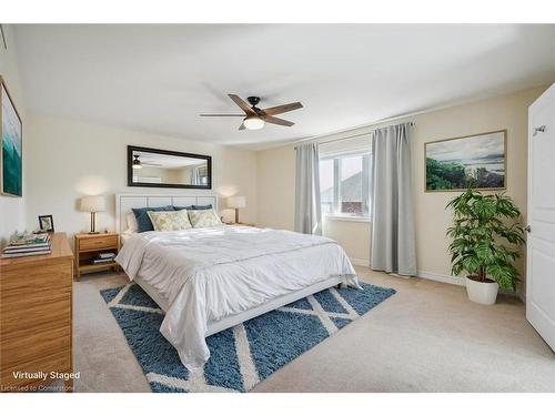 232 Raymond Road, Ancaster, ON - Indoor Photo Showing Bedroom