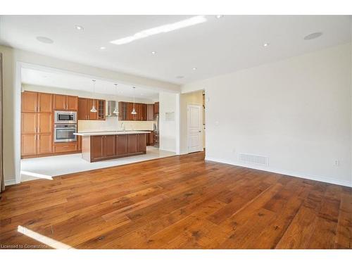 232 Raymond Road, Ancaster, ON - Indoor Photo Showing Kitchen