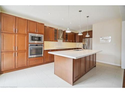 232 Raymond Road, Ancaster, ON - Indoor Photo Showing Kitchen With Upgraded Kitchen