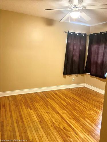 439 Upper Gage Avenue, Hamilton, ON - Indoor Photo Showing Other Room