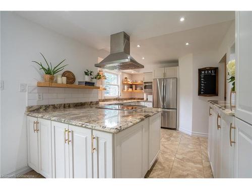 2245 8 Sideroad, Burlington, ON - Indoor Photo Showing Kitchen With Upgraded Kitchen