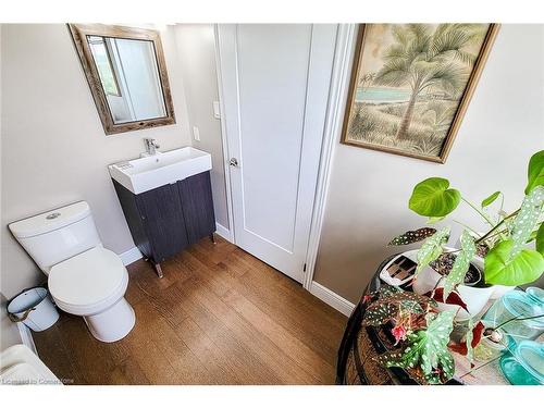 940 Hutchinson Rd Road, Lowbanks, ON - Indoor Photo Showing Bathroom