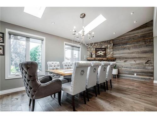 487 Eaglewood Drive, Hamilton, ON - Indoor Photo Showing Dining Room