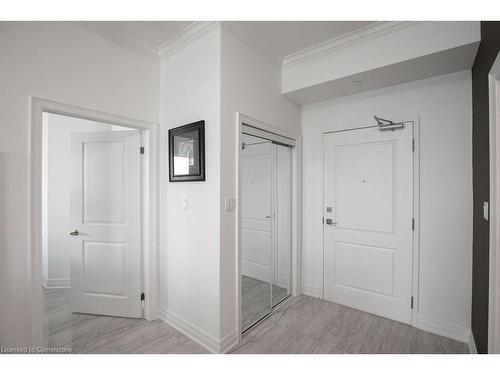 608-101 Shoreview Place, Stoney Creek, ON - Indoor Photo Showing Other Room