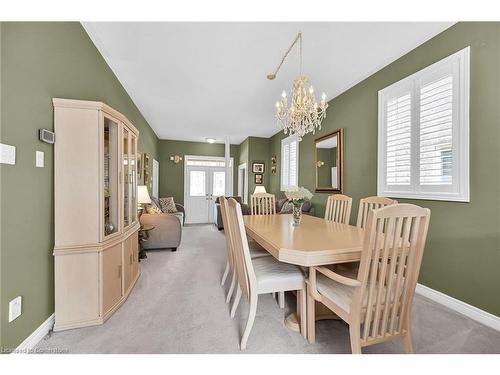 28 Titan Drive, Stoney Creek, ON - Indoor Photo Showing Dining Room