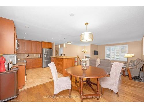 2199 Council Ring Road, Mississauga, ON - Indoor Photo Showing Dining Room