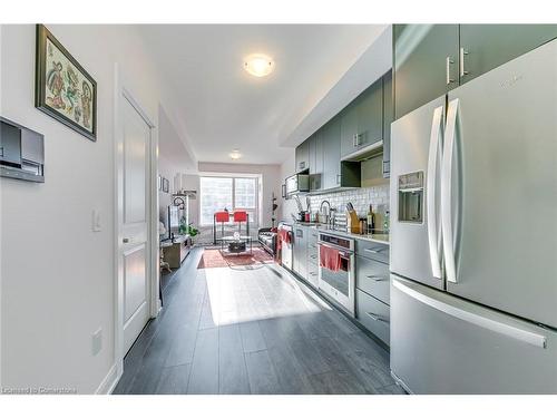 325-3220 William Colston Avenue N, Oakville, ON - Indoor Photo Showing Kitchen With Stainless Steel Kitchen