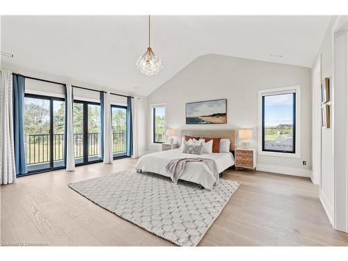 8920 Wellington Rd 124 Road, Erin, ON - Indoor Photo Showing Bedroom