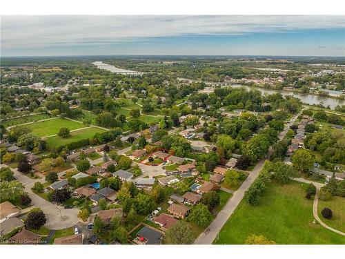 12 Mcnab Place, Caledonia, ON - Outdoor With View