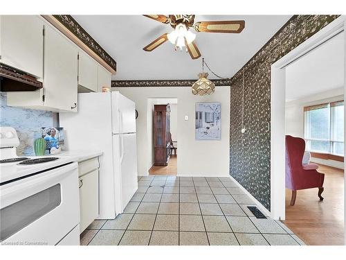 56 Moxley Drive, Hamilton, ON - Indoor Photo Showing Kitchen