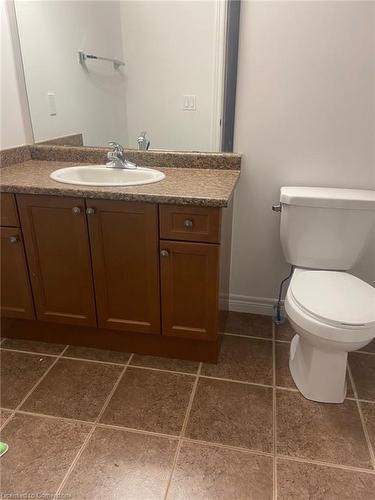 44 Pelech Crescent, Hamilton, ON - Indoor Photo Showing Bathroom