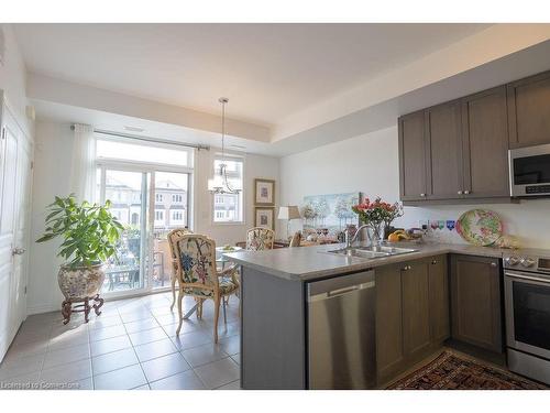 4173 Palermo Common, Burlington, ON - Indoor Photo Showing Kitchen