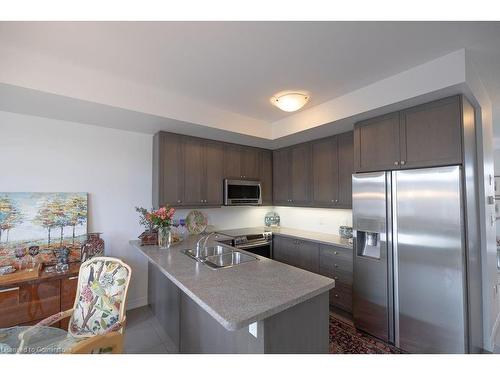 4173 Palermo Common, Burlington, ON - Indoor Photo Showing Kitchen With Double Sink