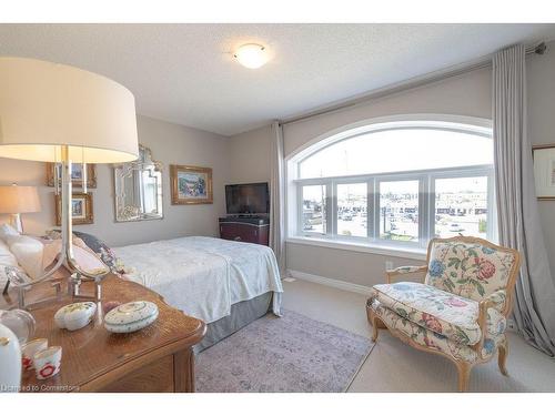 4173 Palermo Common, Burlington, ON - Indoor Photo Showing Bedroom