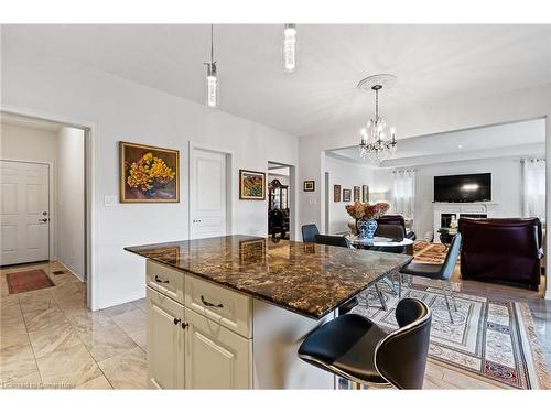 5632 Osprey Avenue, Niagara Falls, ON - Indoor Photo Showing Kitchen