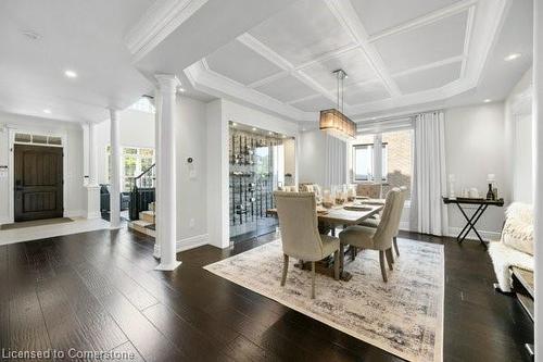 4206 Sarazen Drive, Burlington, ON - Indoor Photo Showing Dining Room