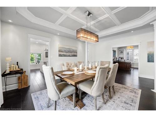 4206 Sarazen Drive, Burlington, ON - Indoor Photo Showing Dining Room