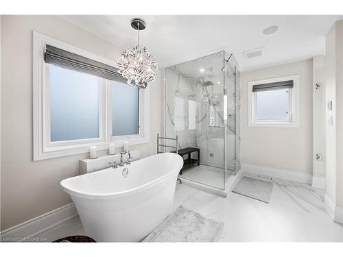 4206 Sarazen Drive, Burlington, ON - Indoor Photo Showing Bathroom