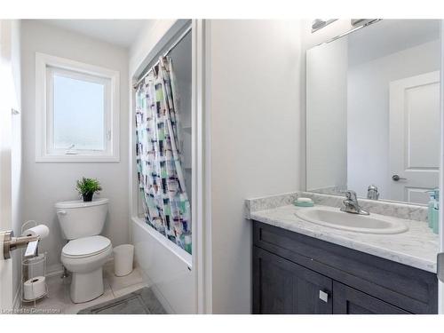 4235 Shuttleworth Drive, Niagara Falls, ON - Indoor Photo Showing Bathroom