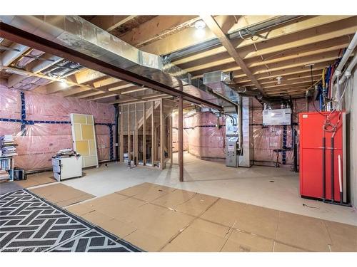 4235 Shuttleworth Drive, Niagara Falls, ON - Indoor Photo Showing Basement