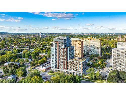 607-551 Maple Avenue, Burlington, ON - Outdoor With View