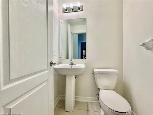 100 Baker Street, Thorold, ON - Indoor Photo Showing Bathroom