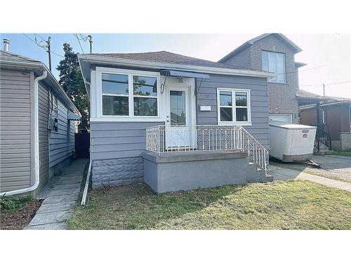 32 Vansitmart Avenue, Hamilton, ON 