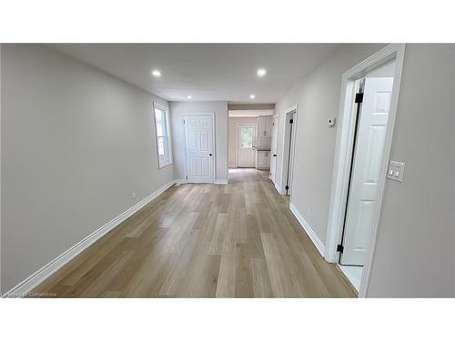 32 Vansitmart Avenue, Hamilton, ON - Indoor Photo Showing Other Room