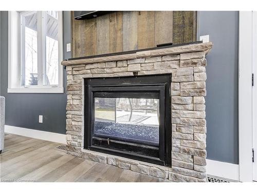 74362 Driftwood Drive, Bayfield, ON - Indoor With Fireplace