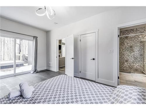 74362 Driftwood Drive, Bayfield, ON - Indoor Photo Showing Bedroom