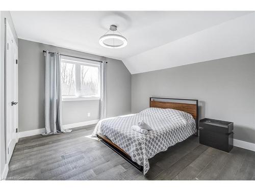 74362 Driftwood Drive, Bayfield, ON - Indoor Photo Showing Bedroom