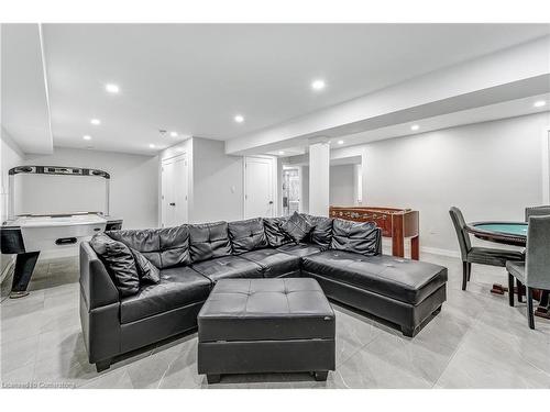 74362 Driftwood Drive, Bayfield, ON - Indoor Photo Showing Living Room