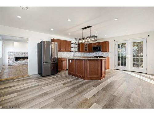 772 Bernard Lake Road, Parry Sound, ON - Indoor Photo Showing Kitchen